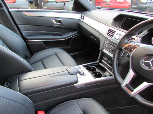Vehicle Photo 15