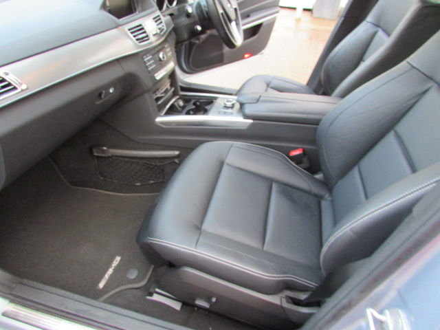 Vehicle Photo 16
