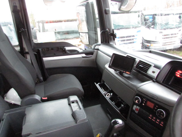 Vehicle Photo 20