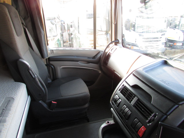 Vehicle Photo 22