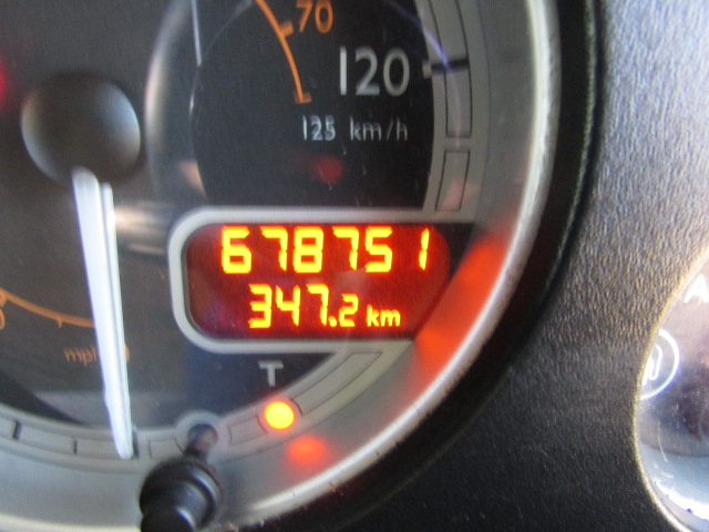 Vehicle Photo 23