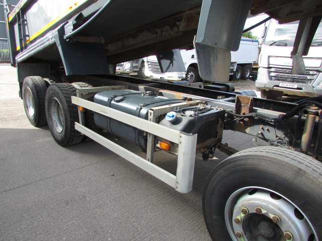 Vehicle Photo 13