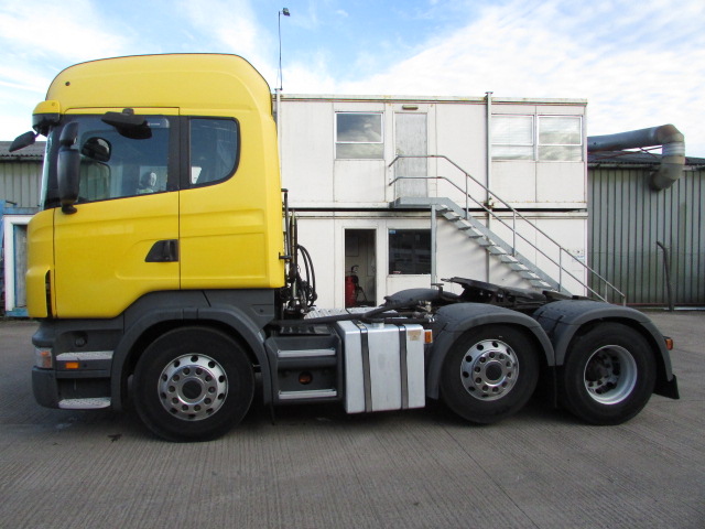 Vehicle Photo 4