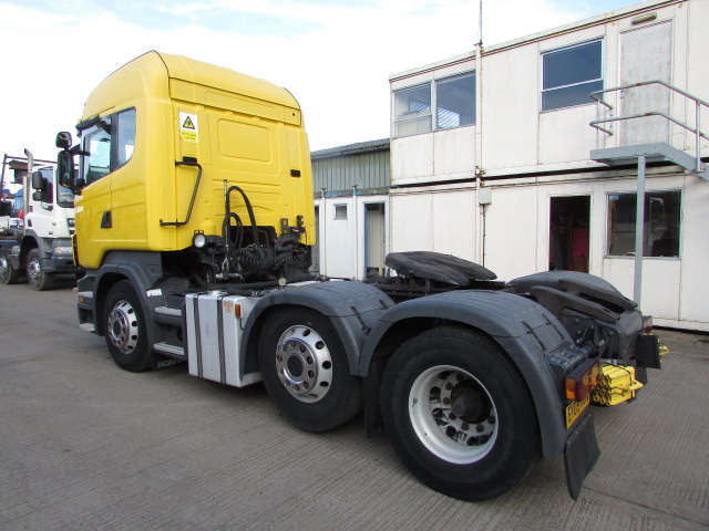 Vehicle Photo 14