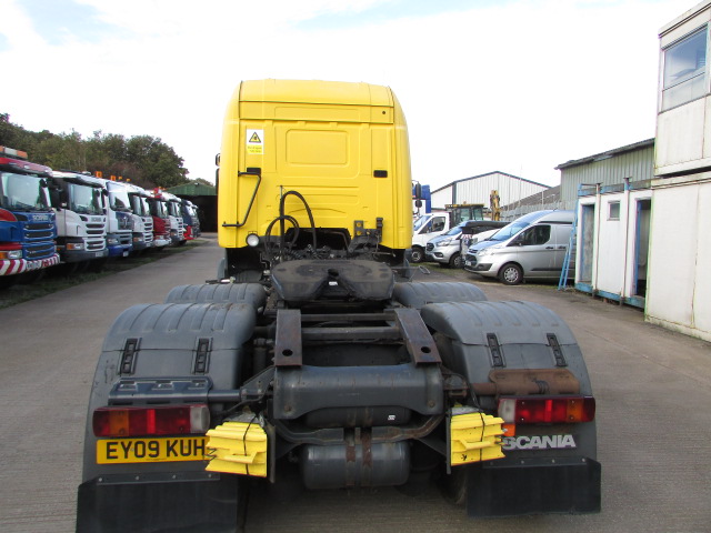 Vehicle Photo 3