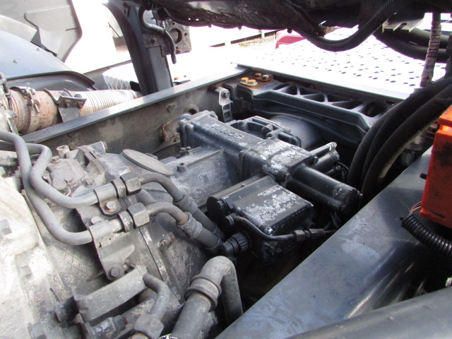 Vehicle Photo 12