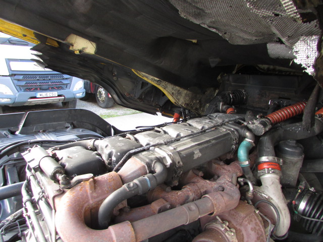 Vehicle Photo 16