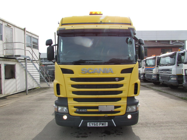 Vehicle Photo 2