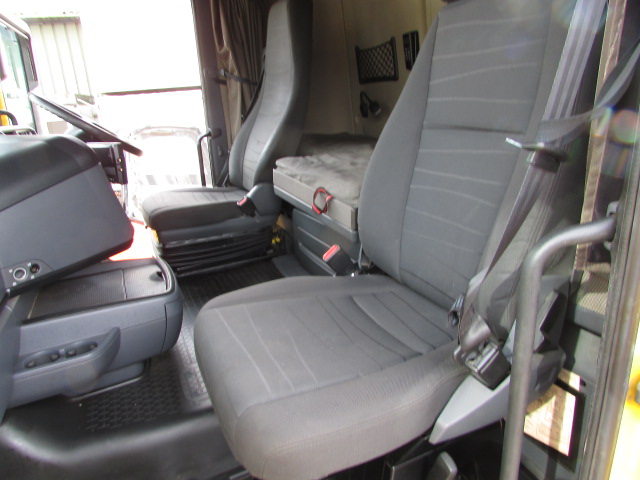 Vehicle Photo 22