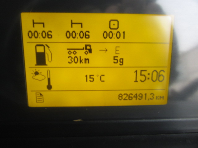 Vehicle Photo 16