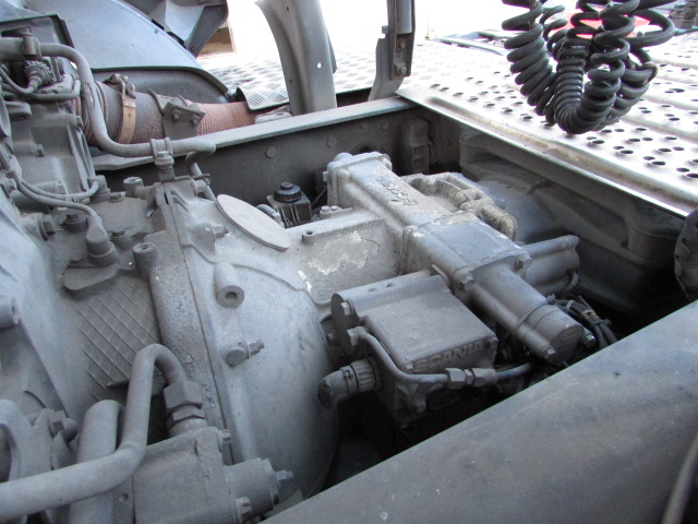 Vehicle Photo 12