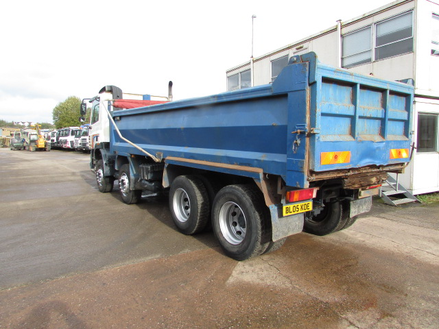 Vehicle Photo 19