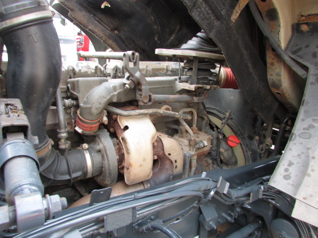 Vehicle Photo 16