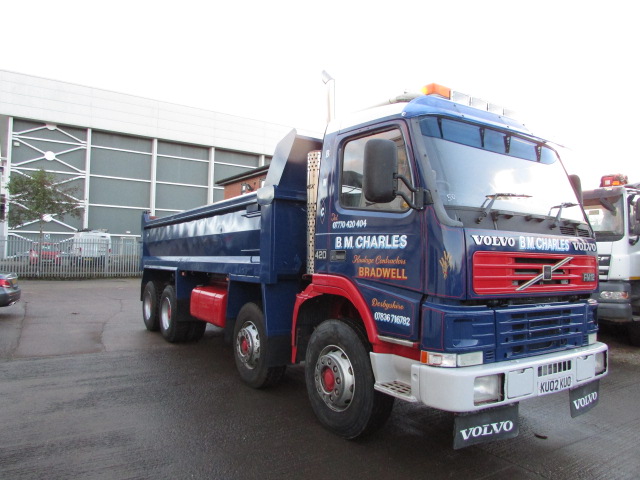 VOLVO FM12.420 8X4 STEEL BODY TIPPER (KU02 KUO) S/N 3802