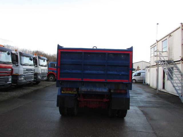 Vehicle Photo 2