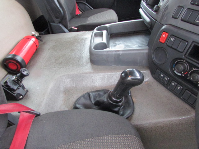 Vehicle Photo 19