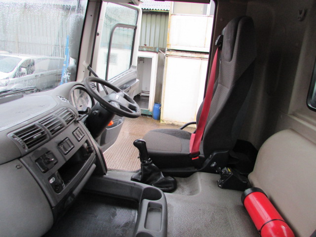 Vehicle Photo 25