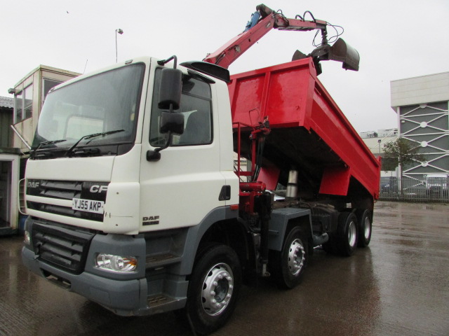 Vehicle Photo 8