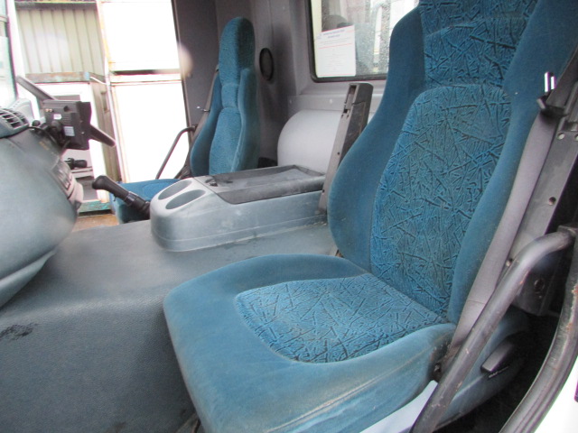 Vehicle Photo 26