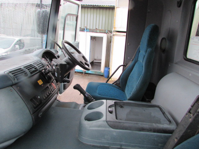 Vehicle Photo 27