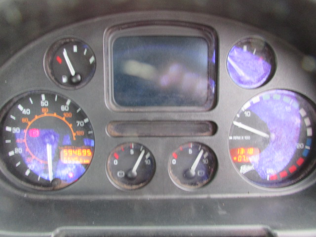 Vehicle Photo 14
