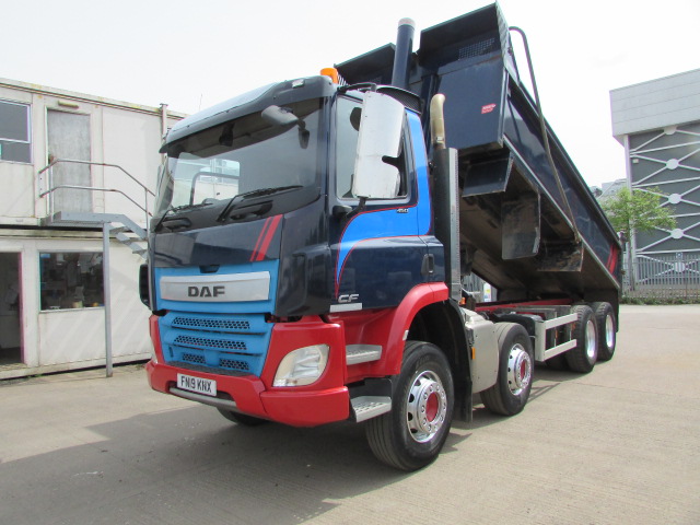 Vehicle Photo 14