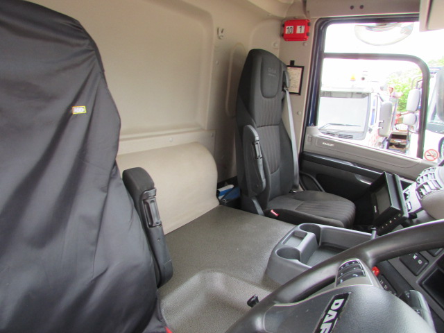 Vehicle Photo 15