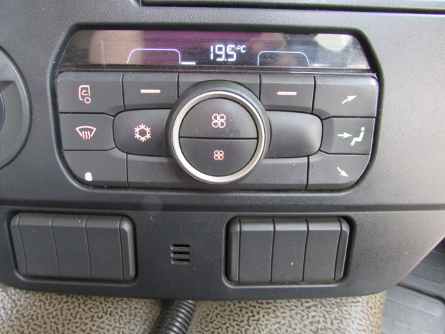 Vehicle Photo 20