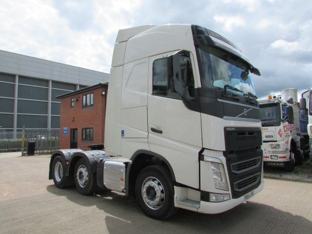 VOLVO FH460 2014 6x4 EURO 6 TRACTOR UNIT (PO64 URE) S/N:3924