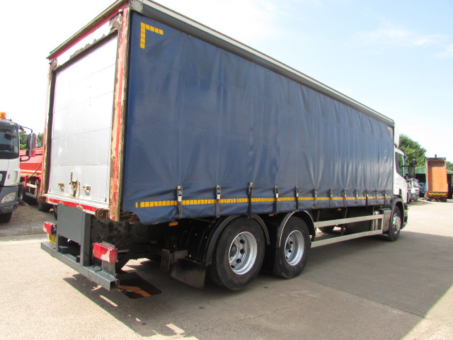 Vehicle Photo 10