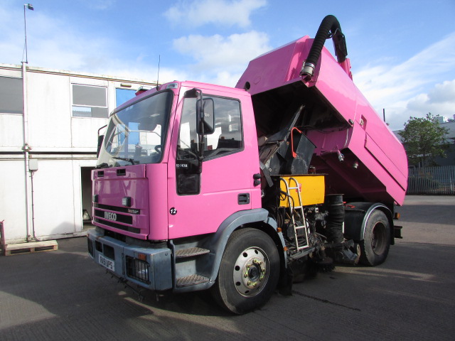 Vehicle Photo 11