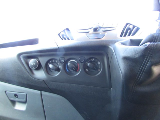 Vehicle Photo 14