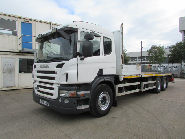 Vehicle Photo 13