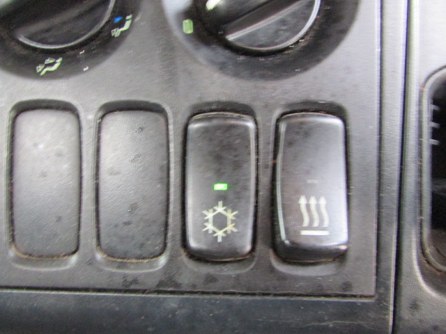 Vehicle Photo 14