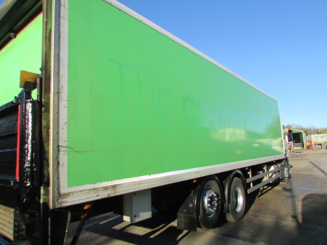 Vehicle Photo 2