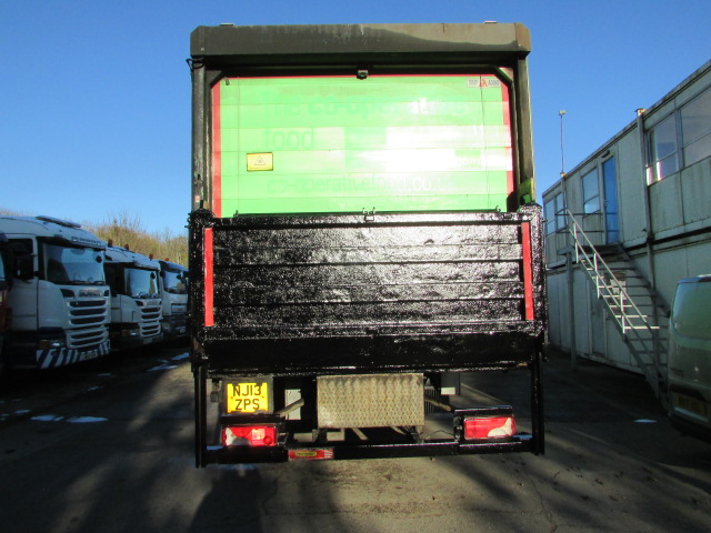 Vehicle Photo 4