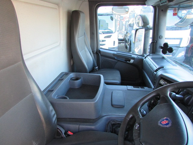 Vehicle Photo 12