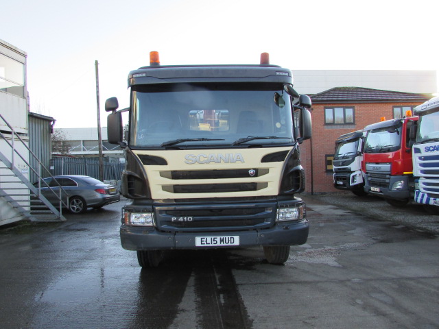 Vehicle Photo 13