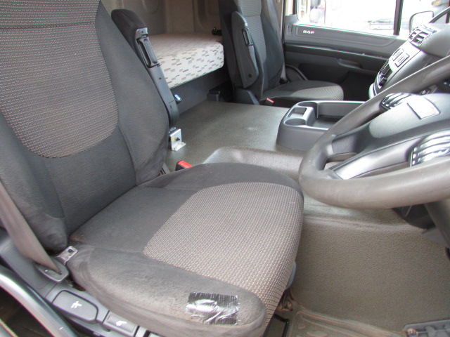Vehicle Photo 21