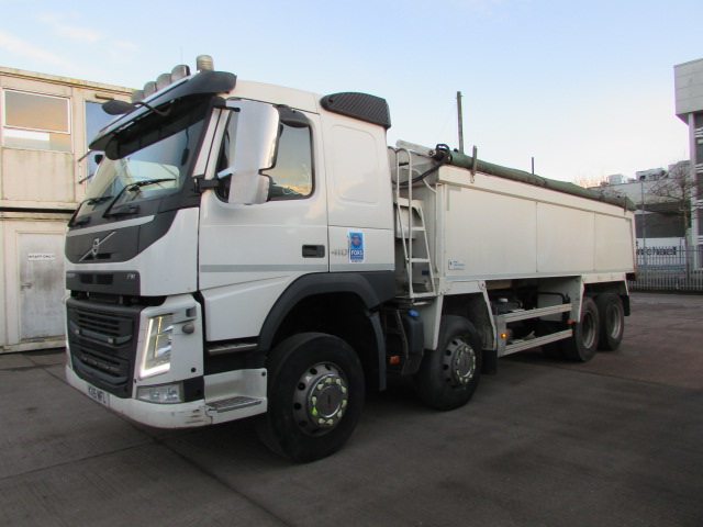 Vehicle Photo 6