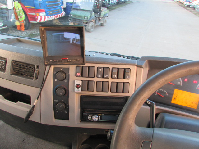 Vehicle Photo 15