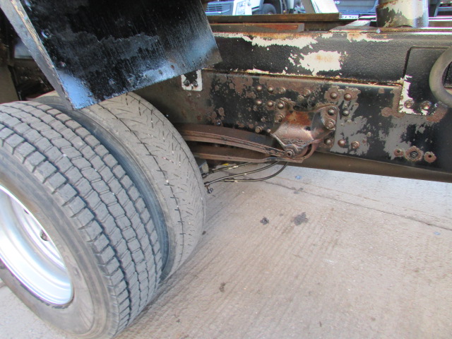Vehicle Photo 12