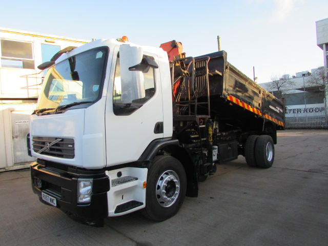Vehicle Photo 21