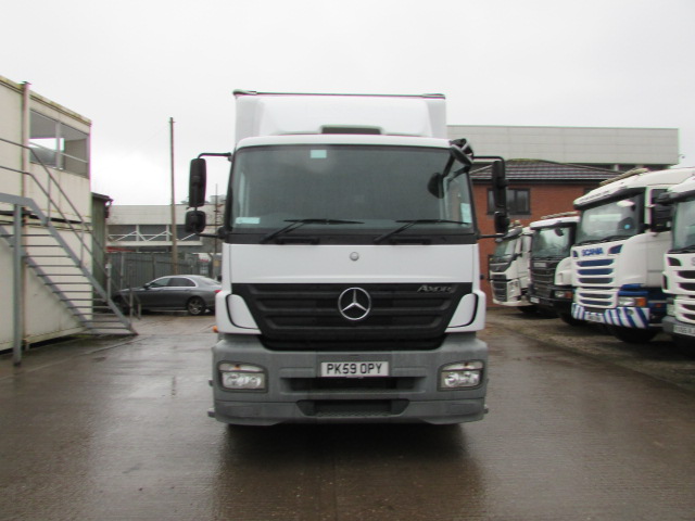 Vehicle Photo 3