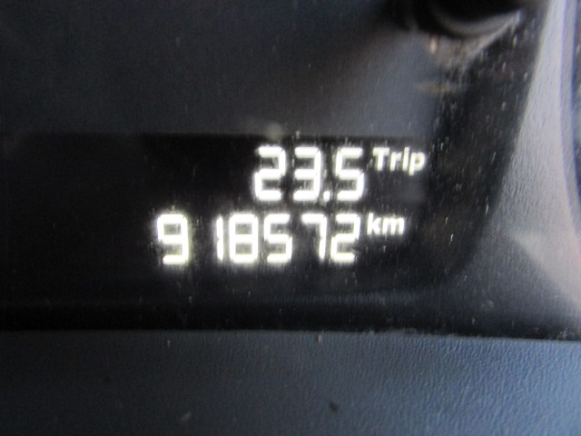 Vehicle Photo 12