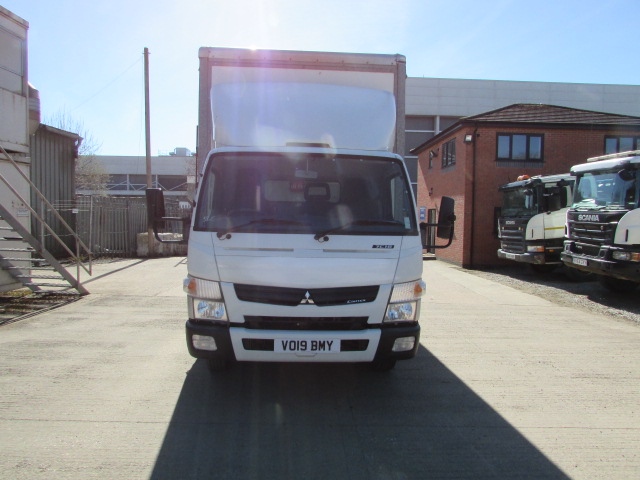 Vehicle Photo 2