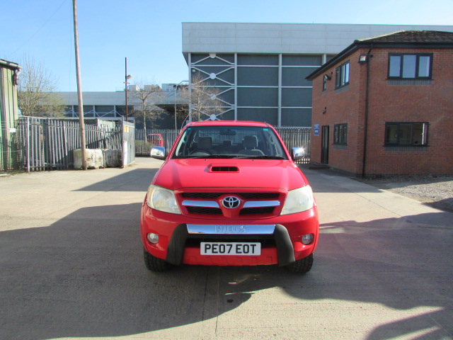 Vehicle Photo 3