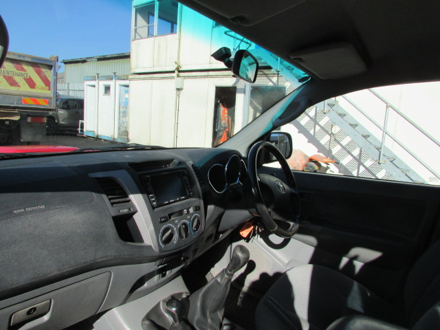 Vehicle Photo 12