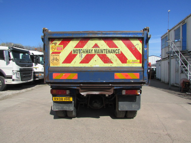 Vehicle Photo 3