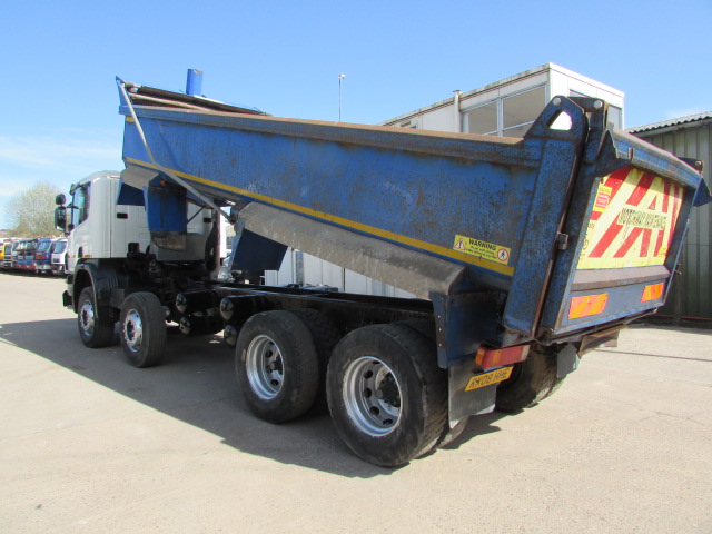 Vehicle Photo 8